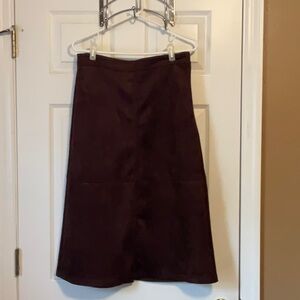 A New Day Faux Suede Women’s Minimalist Fashion Trendy Midi Skirt Size 8 NWT